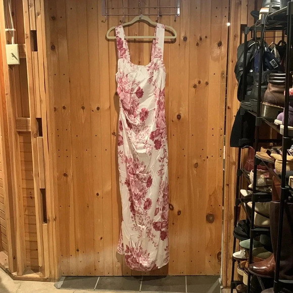 New REFORMATION Earl silk dress - Picture 1 of 11